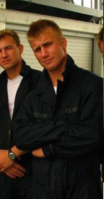 داستان تصویری یک عشق واقعی در سایت علی نوروزی