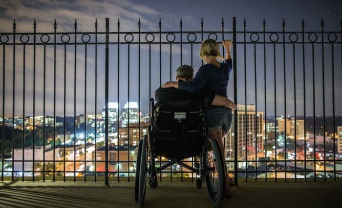 داستان تصویری یک عشق واقعی در سایت علی نوروزی